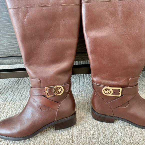 Michael Kors Brown Boots - Picture 3 of 8